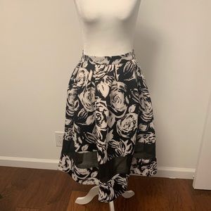 Black and White Rose Print Skirt